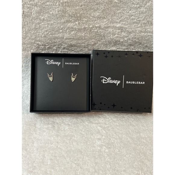 Disney BaubleBar Maleficent Horn Stud Earrings Sparkle New in Box - Picture 2 of 3